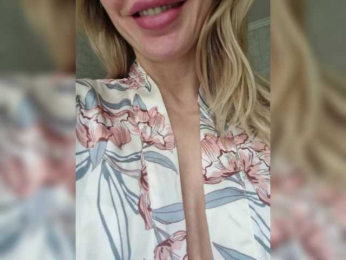 8SoS8 webcam model stream image