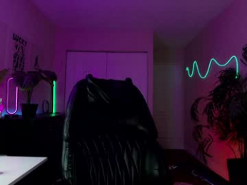 oliviaowens webcam model stream image