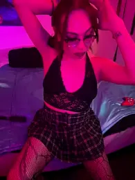 MiniMonroe webcam stripchat model stream image