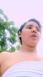 Rossita_Golden1 webcam model stream image