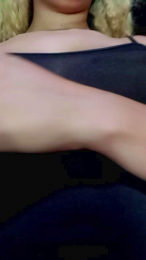 Rossita_Golden1 webcam model stream image