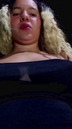 Rossita_Golden1 webcam model stream image