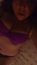 Ladyrouge_01 webcam model stream image