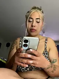 _ManuVeelez webcam model stream image