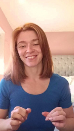 Housewife_Kirst webcam model stream image