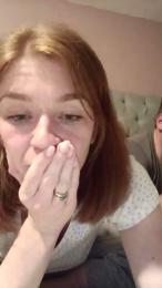 Housewife_Kirst webcam model stream image
