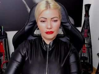 demisweet webcam model stream image