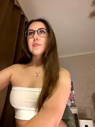 Ann_space webcam model stream image