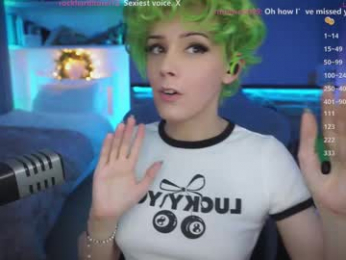 katie_cutie_ts webcam model stream image