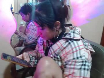 samara_ly webcam model stream image