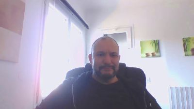 DaddyBearLive webcam model stream image