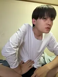 riku38777 webcam stripchat model stream image