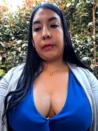 KENY_A webcam stripchat model stream image