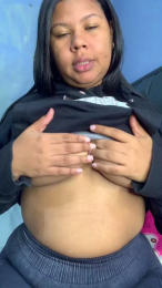 KeyshaRous7 webcam cam4 model stream image