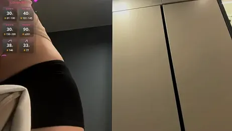 LinaMoonBlessed webcam model stream image