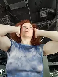 Exhibitionsplit webcam model stream image