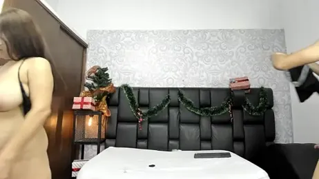 JohanaAndMiller webcam model stream image