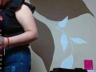 scarlethott webcam model stream image