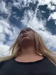 hotamanda01 webcam model stream image