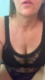 Statuesque_X webcam cam4 model stream image