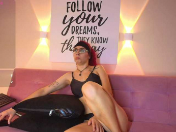 CaseyDevon1 webcam bongacams model stream image