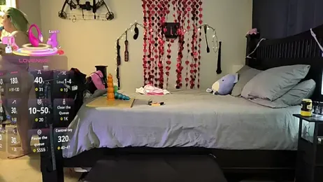 MacabreMommy webcam stripchat model stream image