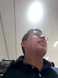 andrewmhilton_ webcam stripchat model stream image