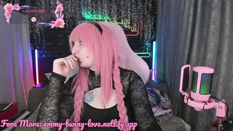 EmmyBunny webcam model stream image