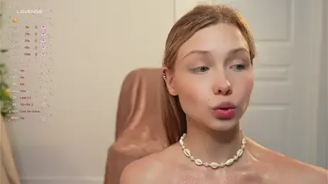 april_blush webcam model stream image