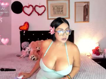 silver__love webcam model stream image