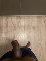 Trhge253 webcam model stream image