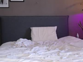 smalltittsbigsoul webcam model stream image