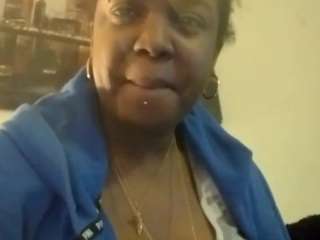 sweetnesssqueen webcam model stream image