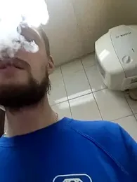 yurii_magic webcam stripchat model stream image