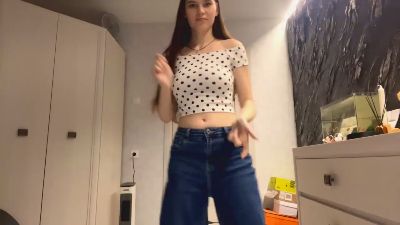 VasilikiClovis webcam model stream image