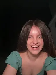 RaonXO webcam model stream image