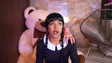 hannachris- webcam model stream image