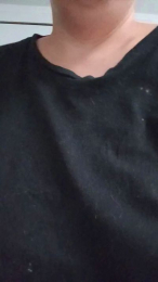 illegalee webcam model stream image