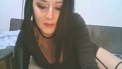 LaDamaNeraOF webcam cam4 model stream image