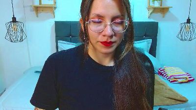 kharlamorrys_ webcam model stream image