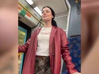 velorax webcam camsoda model stream image