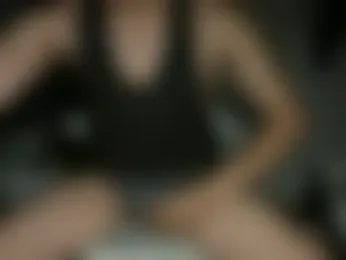 Ccchgytgf webcam model stream image
