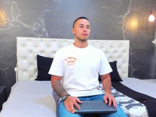 Brandon Flex webcam model stream image
