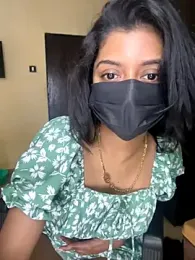 Aakanshaa__ webcam model stream image