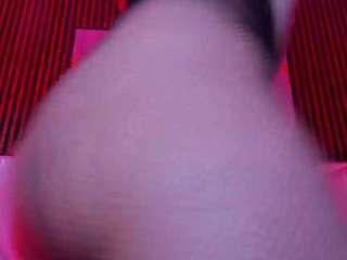 emmi-foxy webcam model stream image