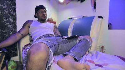 Leenar_key webcam model stream image
