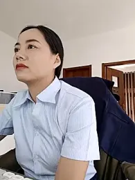 bingxin- webcam model stream image