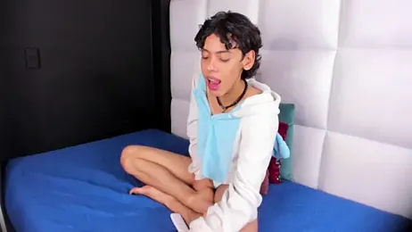 TheDoll_ethan webcam model stream image
