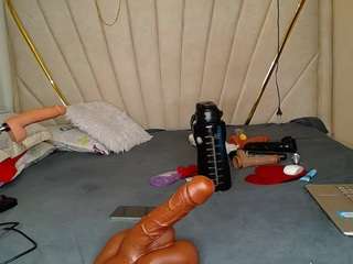 1sexy-love webcam model stream image