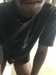 kavi1q1 webcam model stream image